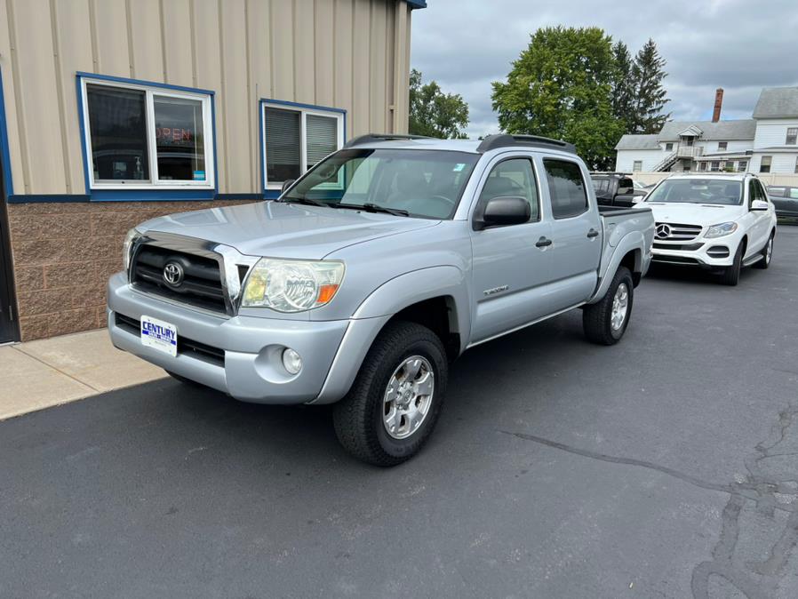 2006 Toyota Tacoma Double 128" Auto 4WD (Natl), available for sale in East Windsor, Connecticut | Century Auto And Truck. East Windsor, Connecticut