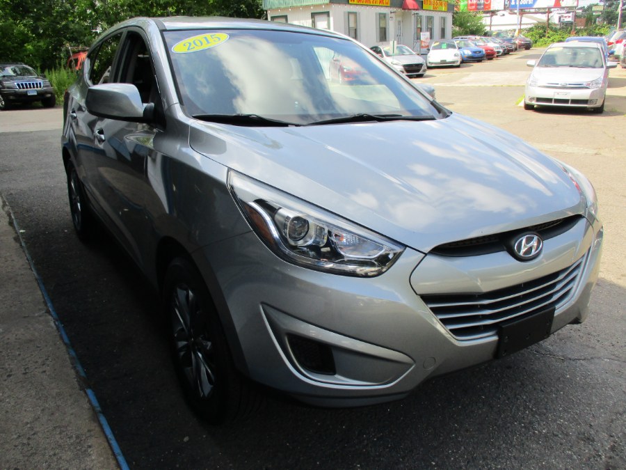 2015 Hyundai Tucson FWD 4dr GLS, available for sale in Meriden, Connecticut | Cos Central Auto. Meriden, Connecticut 2015 Hyundai Tucson FWD 4dr GLS, available for sale in Meriden, Connecticut | Cos Central Auto. Meriden, Connecticut