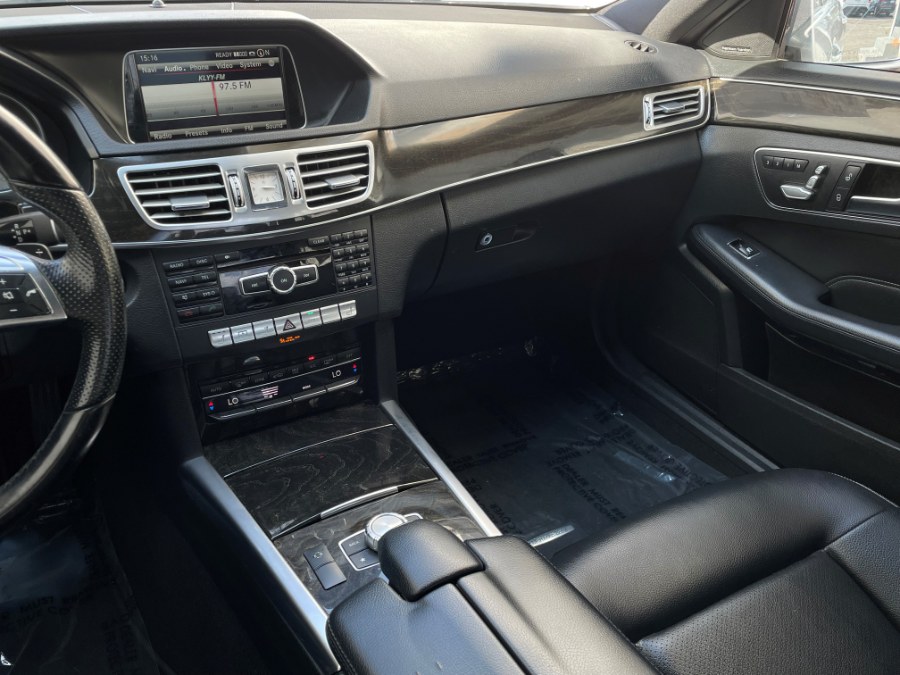 2014 Mercedes-Benz E-Class 4dr Sdn E350 Luxury RWD, available for sale in Corona, California | Green Light Auto. Corona, California 2014 Mercedes-Benz E-Class 4dr Sdn E350 Luxury RWD, available for sale in Corona, California | Green Light Auto. Corona, California