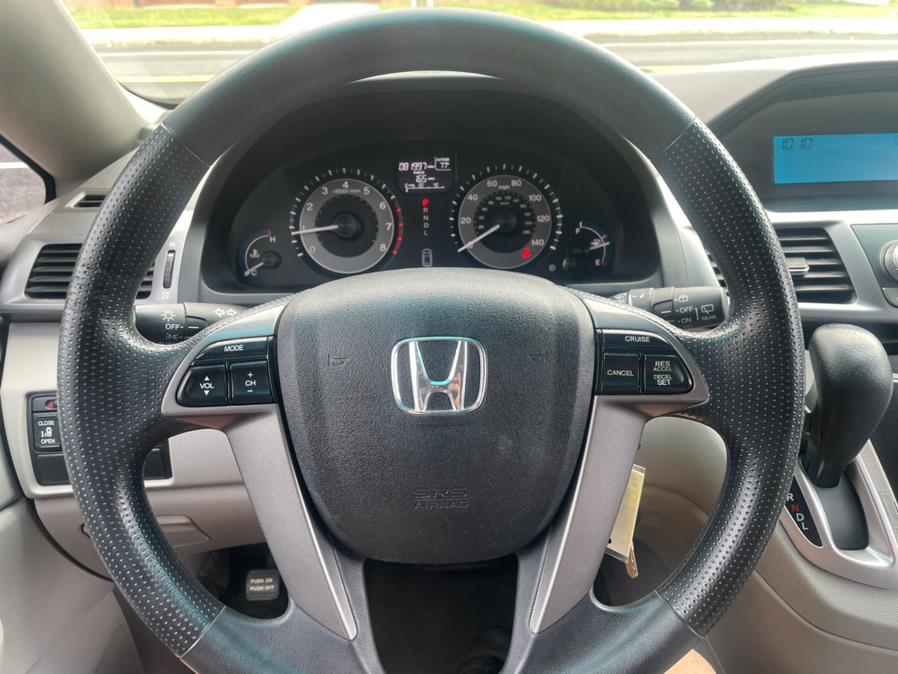 2011 Honda Odyssey 5dr EX, available for sale in Manchester, Connecticut | Carsonmain LLC. Manchester, Connecticut 2011 Honda Odyssey 5dr EX, available for sale in Manchester, Connecticut | Carsonmain LLC. Manchester, Connecticut