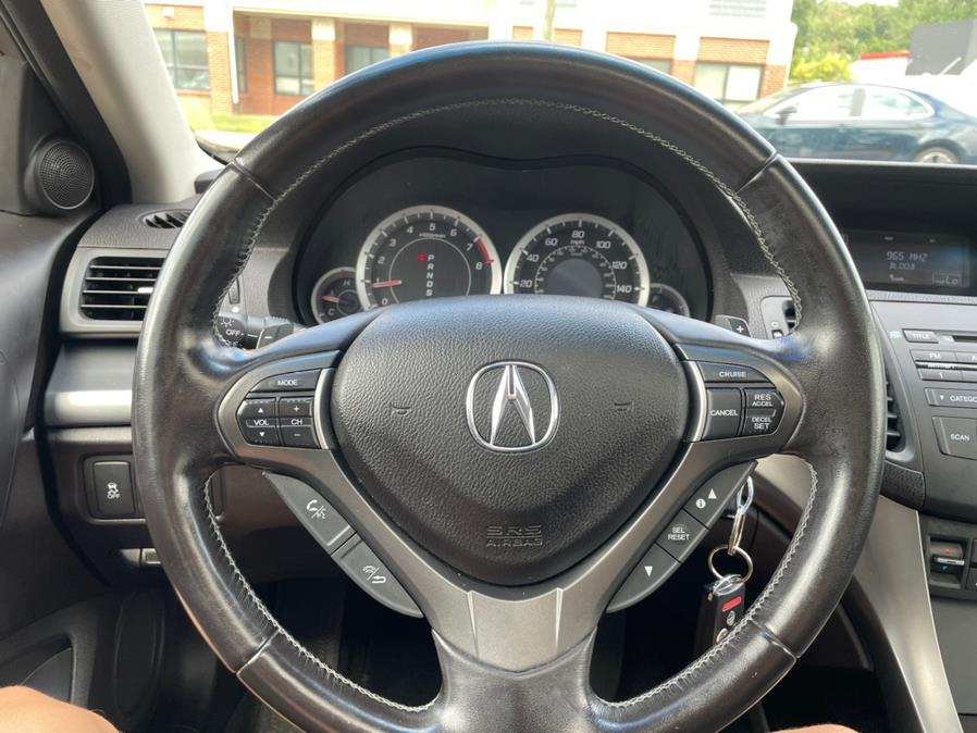 2011 Acura TSX 4dr Sdn I4 Auto Tech Pkg, available for sale in Manchester, Connecticut | Carsonmain LLC. Manchester, Connecticut 2011 Acura TSX 4dr Sdn I4 Auto Tech Pkg, available for sale in Manchester, Connecticut | Carsonmain LLC. Manchester, Connecticut