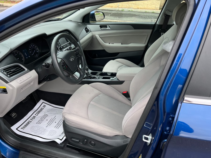Used Hyundai Sonata 4dr Sedan 2.4L SE 2015 | Ledyard Auto Sale LLC. Hartford , Connecticut