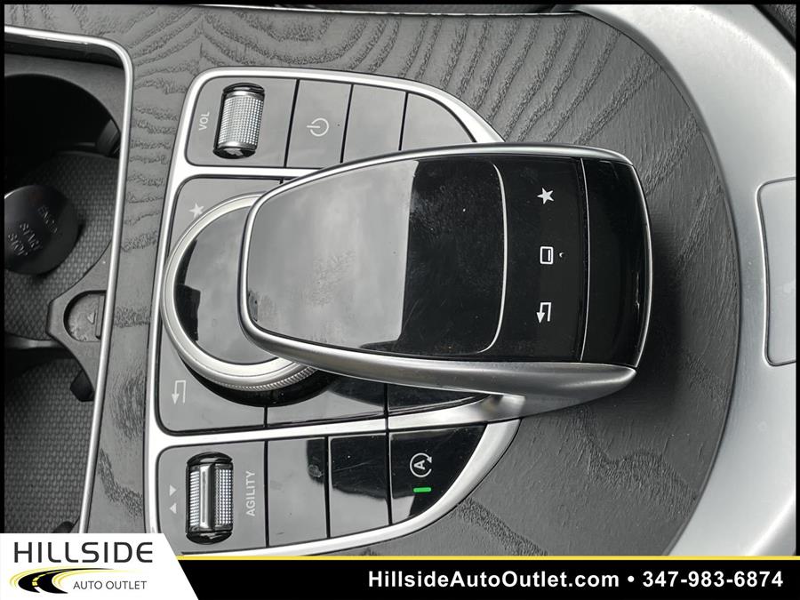 Used Mercedes-benz C-class C 300 2015 | Hillside Auto Outlet. Jamaica, New York Used Mercedes-benz C-class C 300 2015 | Hillside Auto Outlet. Jamaica, New York