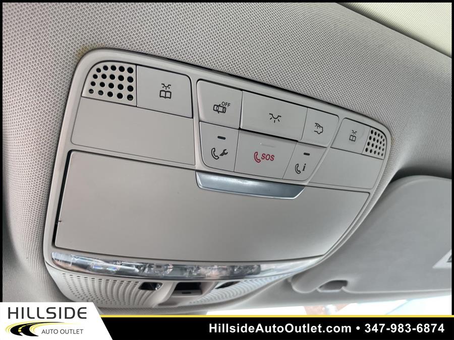 Used Mercedes-benz C-class C 300 2015 | Hillside Auto Outlet. Jamaica, New York Used Mercedes-benz C-class C 300 2015 | Hillside Auto Outlet. Jamaica, New York