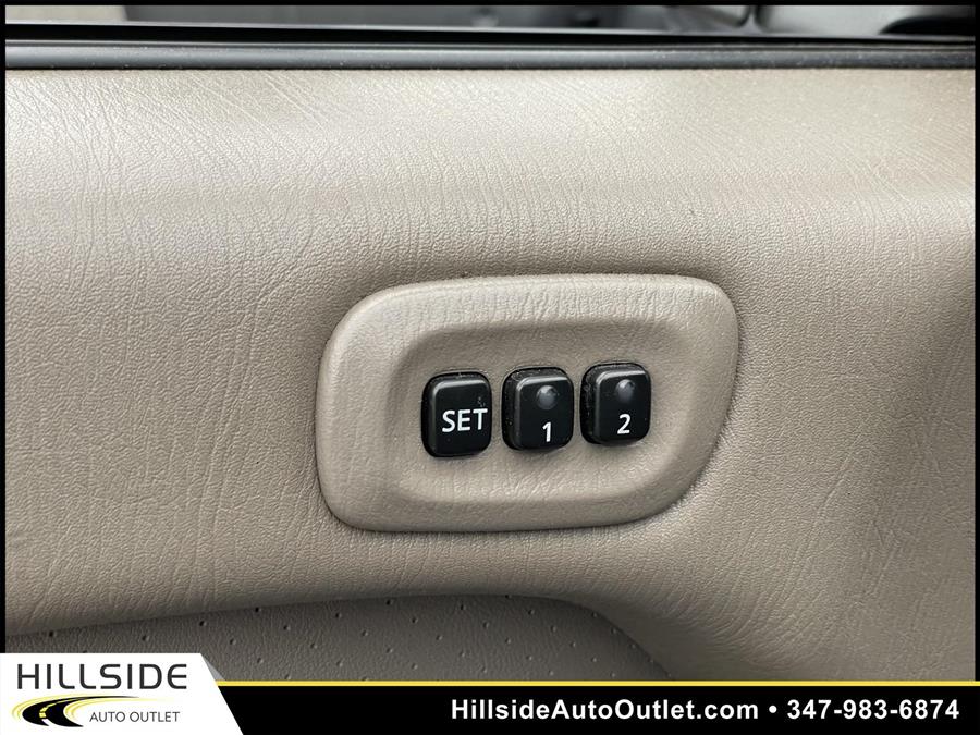 Used Nissan Pathfinder LE 2004 | Hillside Auto Outlet. Jamaica, New York Used Nissan Pathfinder LE 2004 | Hillside Auto Outlet. Jamaica, New York