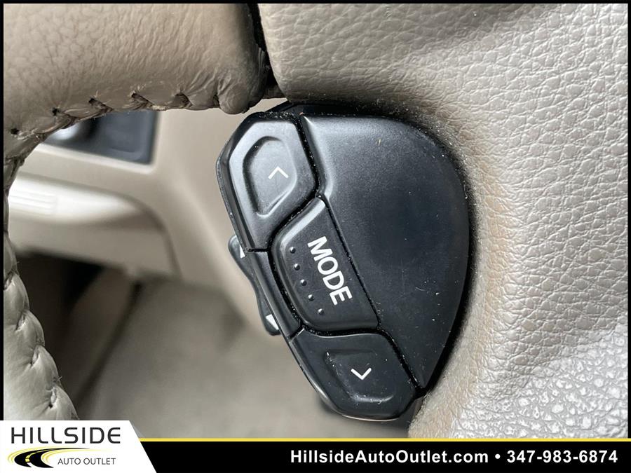 Used Nissan Pathfinder LE 2004 | Hillside Auto Outlet. Jamaica, New York Used Nissan Pathfinder LE 2004 | Hillside Auto Outlet. Jamaica, New York