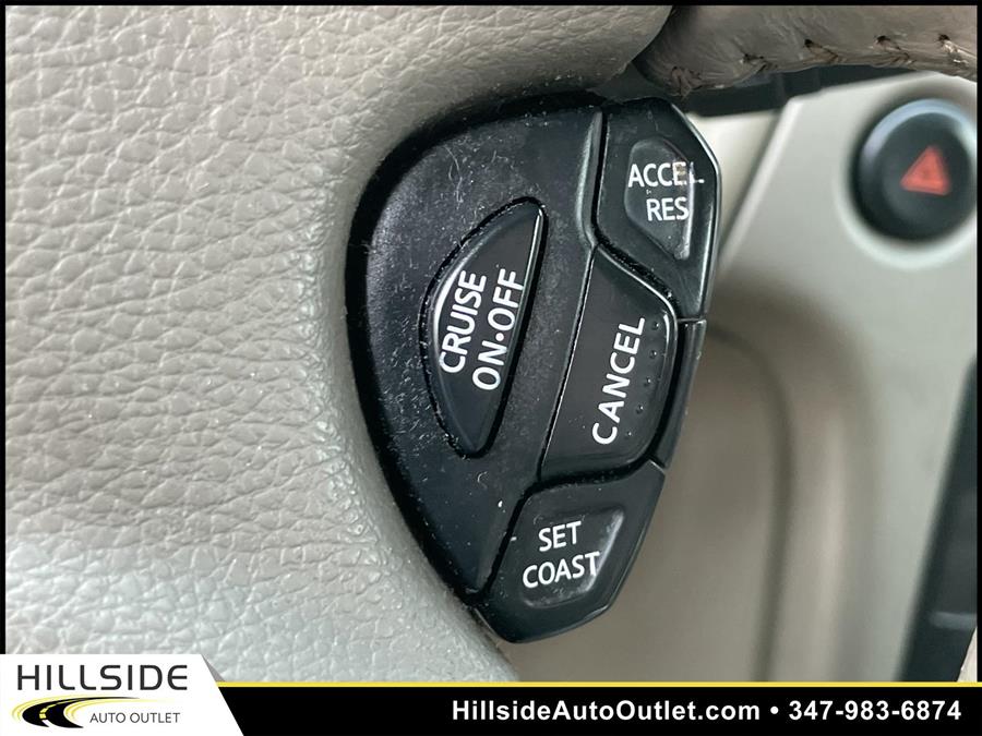Used Nissan Pathfinder LE 2004 | Hillside Auto Outlet. Jamaica, New York Used Nissan Pathfinder LE 2004 | Hillside Auto Outlet. Jamaica, New York