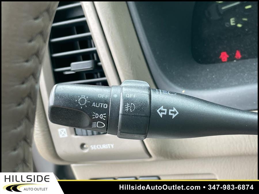 Used Nissan Pathfinder LE 2004 | Hillside Auto Outlet. Jamaica, New York Used Nissan Pathfinder LE 2004 | Hillside Auto Outlet. Jamaica, New York