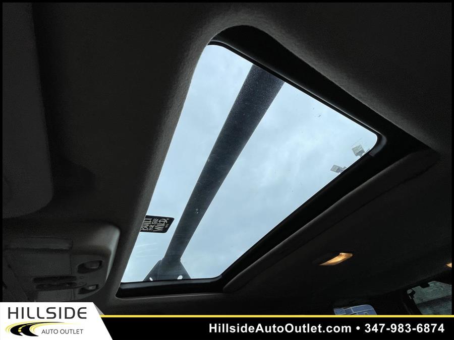 Used Nissan Pathfinder LE 2004 | Hillside Auto Outlet. Jamaica, New York Used Nissan Pathfinder LE 2004 | Hillside Auto Outlet. Jamaica, New York