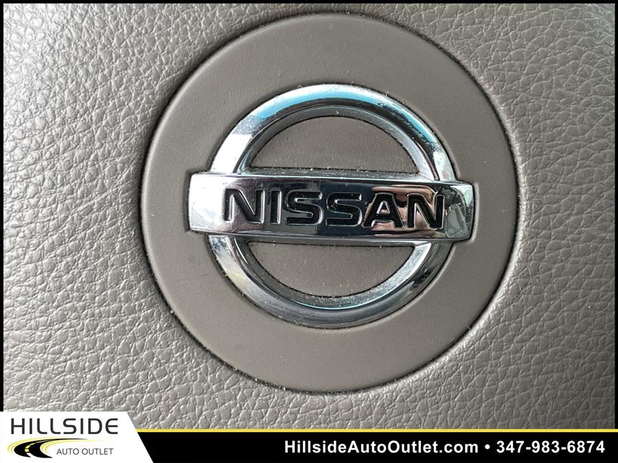 Used Nissan Pathfinder LE 2004 | Hillside Auto Outlet. Jamaica, New York Used Nissan Pathfinder LE 2004 | Hillside Auto Outlet. Jamaica, New York