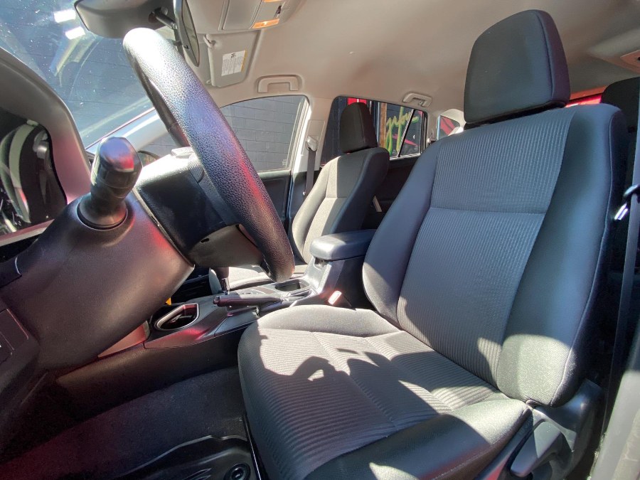 Used Toyota RAV4 LE AWD (Natl) 2017 | RT Auto Center LLC. Newark, New Jersey Used Toyota RAV4 LE AWD (Natl) 2017 | RT Auto Center LLC. Newark, New Jersey