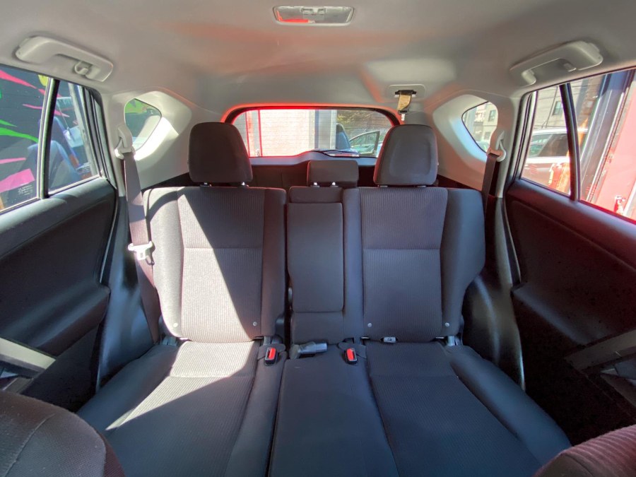 Used Toyota RAV4 LE AWD (Natl) 2017 | RT Auto Center LLC. Newark, New Jersey Used Toyota RAV4 LE AWD (Natl) 2017 | RT Auto Center LLC. Newark, New Jersey