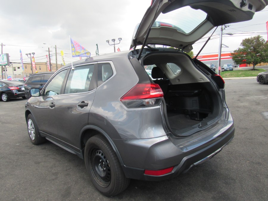 2020 Nissan Rogue FWD SV, available for sale in Irvington, New Jersey | NJ Used Cars Center. Irvington, New Jersey 2020 Nissan Rogue FWD SV, available for sale in Irvington, New Jersey | NJ Used Cars Center. Irvington, New Jersey