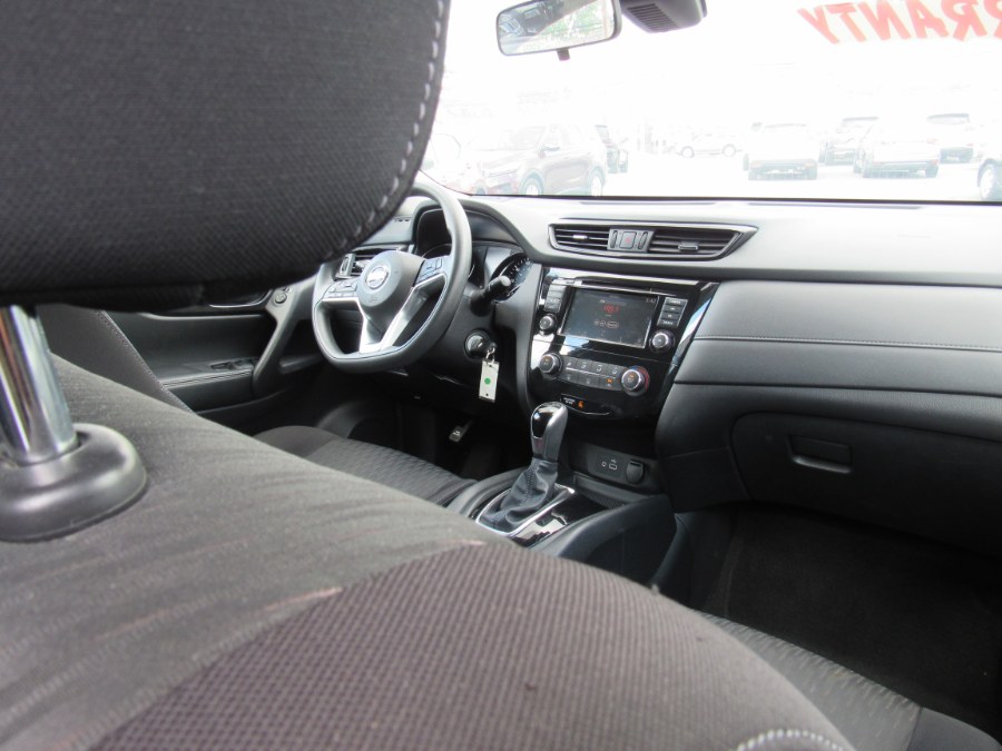 2020 Nissan Rogue FWD SV, available for sale in Irvington, New Jersey | NJ Used Cars Center. Irvington, New Jersey 2020 Nissan Rogue FWD SV, available for sale in Irvington, New Jersey | NJ Used Cars Center. Irvington, New Jersey
