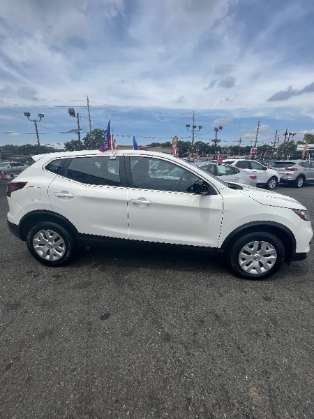 2020 Nissan Rogue Sport FWD S, available for sale in Irvington, New Jersey | NJ Used Cars Center. Irvington, New Jersey 2020 Nissan Rogue Sport FWD S, available for sale in Irvington, New Jersey | NJ Used Cars Center. Irvington, New Jersey