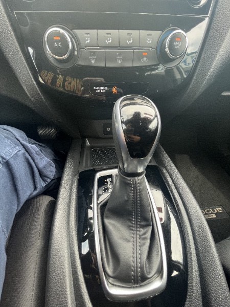 2020 Nissan Rogue Sport FWD S, available for sale in Irvington, New Jersey | NJ Used Cars Center. Irvington, New Jersey 2020 Nissan Rogue Sport FWD S, available for sale in Irvington, New Jersey | NJ Used Cars Center. Irvington, New Jersey