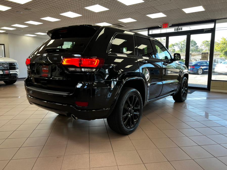 2019 Jeep Grand Cherokee Altitude 4x4, available for sale in Massapequa Park, New York | Power Motors East. Massapequa Park, New York 2019 Jeep Grand Cherokee Altitude 4x4, available for sale in Massapequa Park, New York | Power Motors East. Massapequa Park, New York