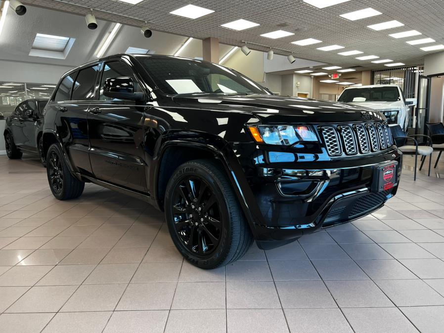 2019 Jeep Grand Cherokee Altitude 4x4, available for sale in Massapequa Park, New York | Power Motors East. Massapequa Park, New York 2019 Jeep Grand Cherokee Altitude 4x4, available for sale in Massapequa Park, New York | Power Motors East. Massapequa Park, New York
