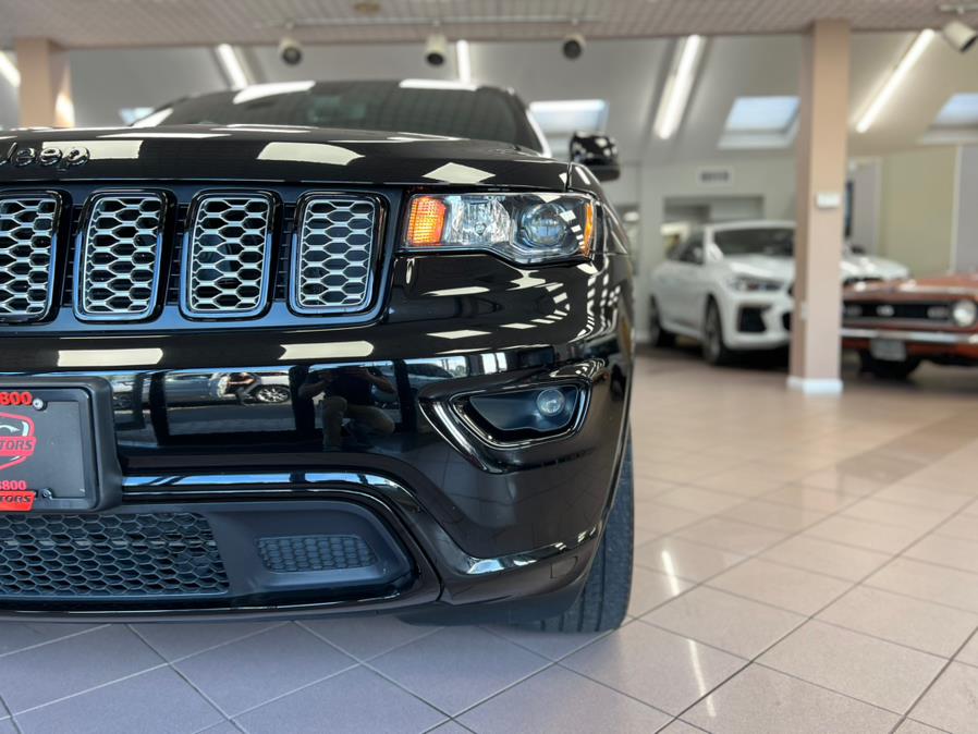2019 Jeep Grand Cherokee Altitude 4x4, available for sale in Massapequa Park, New York | Power Motors East. Massapequa Park, New York 2019 Jeep Grand Cherokee Altitude 4x4, available for sale in Massapequa Park, New York | Power Motors East. Massapequa Park, New York
