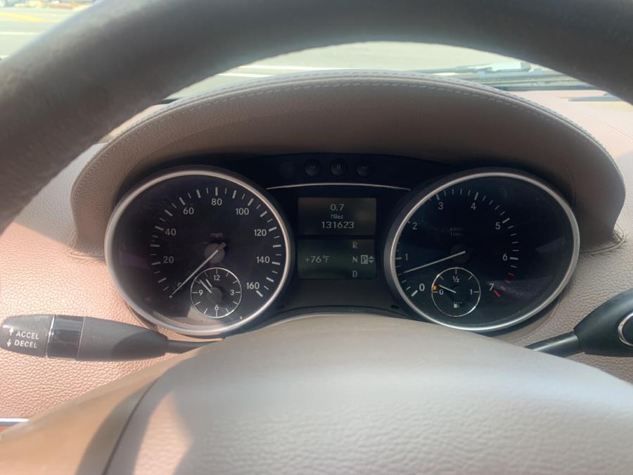 Used Mercedes-Benz GL-Class 4MATIC 4dr 4.6L 2008 | Rubber Bros Auto World. Brooklyn, New York Used Mercedes-Benz GL-Class 4MATIC 4dr 4.6L 2008 | Rubber Bros Auto World. Brooklyn, New York