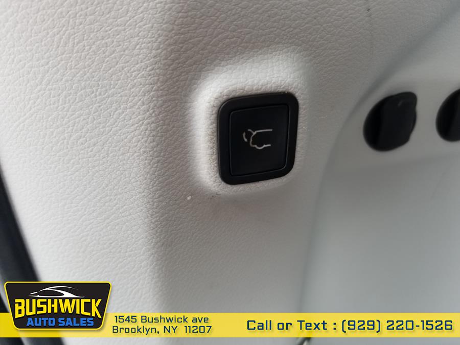 2019 Jeep Cherokee Limited 4x4, available for sale in Brooklyn, New York | Bushwick Auto Sales LLC. Brooklyn, New York 2019 Jeep Cherokee Limited 4x4, available for sale in Brooklyn, New York | Bushwick Auto Sales LLC. Brooklyn, New York