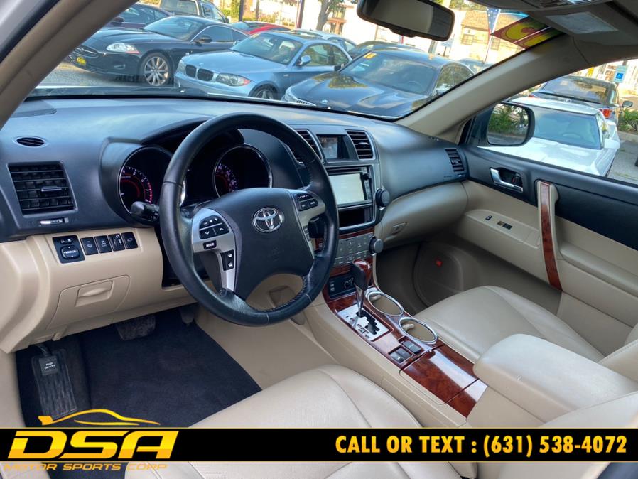 2013 Toyota Highlander 4WD 4dr V6 Limited (Natl), available for sale in Commack, New York | DSA Motor Sports Corp. Commack, New York 2013 Toyota Highlander 4WD 4dr V6 Limited (Natl), available for sale in Commack, New York | DSA Motor Sports Corp. Commack, New York