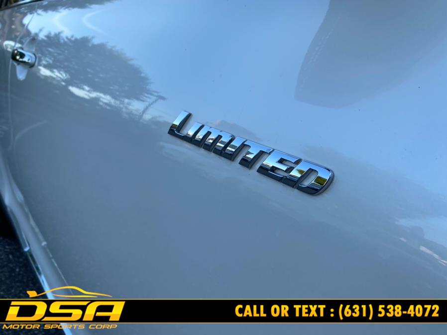 2013 Toyota Highlander 4WD 4dr V6 Limited (Natl), available for sale in Commack, New York | DSA Motor Sports Corp. Commack, New York 2013 Toyota Highlander 4WD 4dr V6 Limited (Natl), available for sale in Commack, New York | DSA Motor Sports Corp. Commack, New York