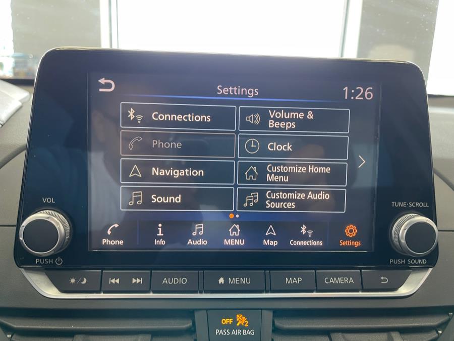 2019 Nissan Altima 2.5 SL Sedan, available for sale in Inwood, New York | 5 Towns Drive. Inwood, New York 2019 Nissan Altima 2.5 SL Sedan, available for sale in Inwood, New York | 5 Towns Drive. Inwood, New York