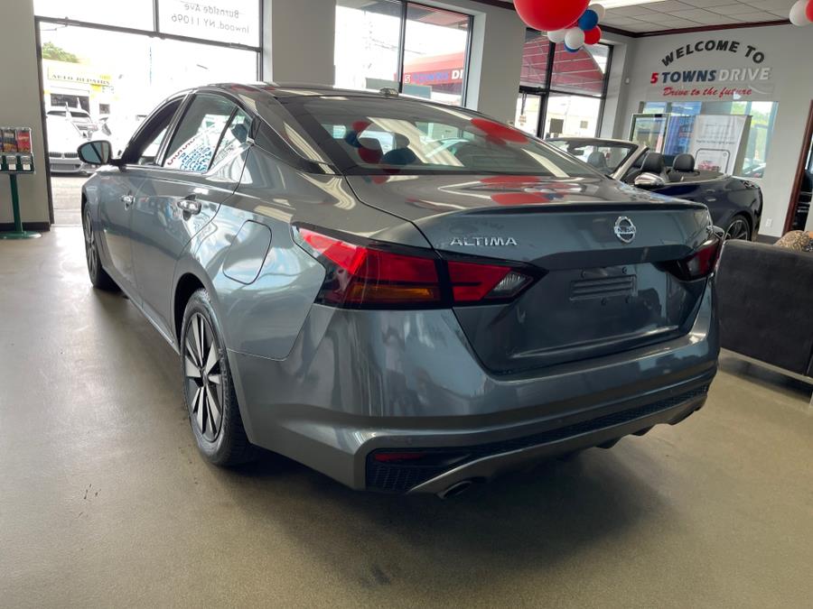 2019 Nissan Altima 2.5 SL Sedan, available for sale in Inwood, New York | 5 Towns Drive. Inwood, New York 2019 Nissan Altima 2.5 SL Sedan, available for sale in Inwood, New York | 5 Towns Drive. Inwood, New York