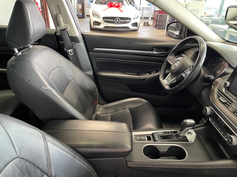 2019 Nissan Altima 2.5 SL Sedan, available for sale in Inwood, New York | 5 Towns Drive. Inwood, New York 2019 Nissan Altima 2.5 SL Sedan, available for sale in Inwood, New York | 5 Towns Drive. Inwood, New York