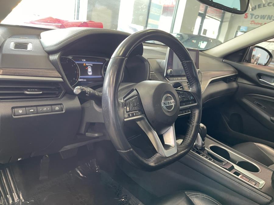 2019 Nissan Altima 2.5 SL Sedan, available for sale in Inwood, New York | 5 Towns Drive. Inwood, New York 2019 Nissan Altima 2.5 SL Sedan, available for sale in Inwood, New York | 5 Towns Drive. Inwood, New York