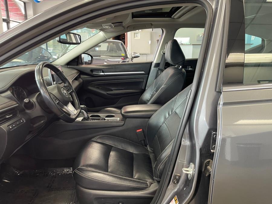 2019 Nissan Altima 2.5 SL Sedan, available for sale in Inwood, New York | 5 Towns Drive. Inwood, New York 2019 Nissan Altima 2.5 SL Sedan, available for sale in Inwood, New York | 5 Towns Drive. Inwood, New York