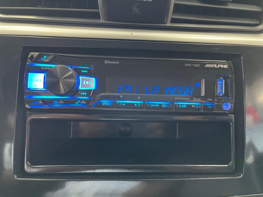 Used Nissan Altima 2.5 SV Sedan 2017 | 5 Towns Drive. Inwood, New York Used Nissan Altima 2.5 SV Sedan 2017 | 5 Towns Drive. Inwood, New York