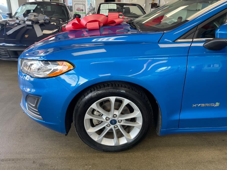 2019 Ford Fusion Hybrid SE FWD, available for sale in Inwood, New York | 5 Towns Drive. Inwood, New York 2019 Ford Fusion Hybrid SE FWD, available for sale in Inwood, New York | 5 Towns Drive. Inwood, New York
