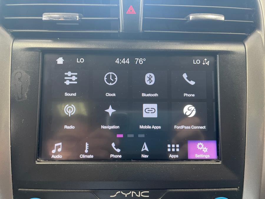 2019 Ford Fusion Hybrid SE FWD, available for sale in Inwood, New York | 5 Towns Drive. Inwood, New York 2019 Ford Fusion Hybrid SE FWD, available for sale in Inwood, New York | 5 Towns Drive. Inwood, New York