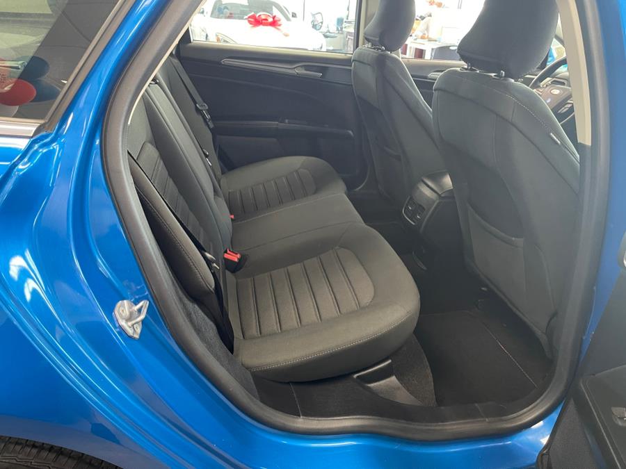 2019 Ford Fusion Hybrid SE FWD, available for sale in Inwood, New York | 5 Towns Drive. Inwood, New York 2019 Ford Fusion Hybrid SE FWD, available for sale in Inwood, New York | 5 Towns Drive. Inwood, New York