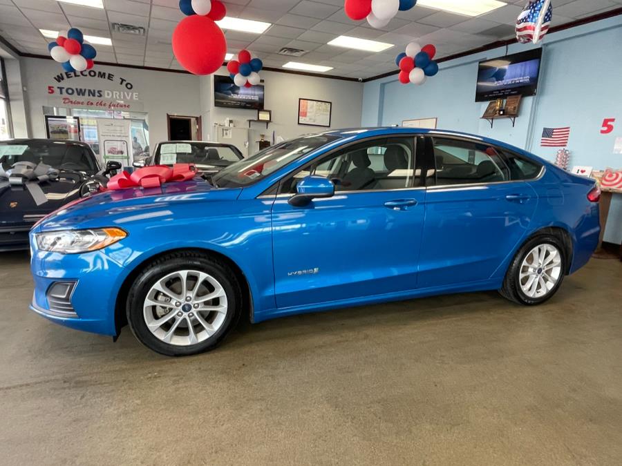 2019 Ford Fusion Hybrid SE FWD, available for sale in Inwood, New York | 5 Towns Drive. Inwood, New York 2019 Ford Fusion Hybrid SE FWD, available for sale in Inwood, New York | 5 Towns Drive. Inwood, New York