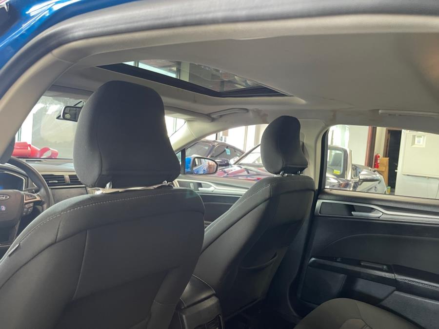 2019 Ford Fusion Hybrid SE FWD, available for sale in Inwood, New York | 5 Towns Drive. Inwood, New York 2019 Ford Fusion Hybrid SE FWD, available for sale in Inwood, New York | 5 Towns Drive. Inwood, New York