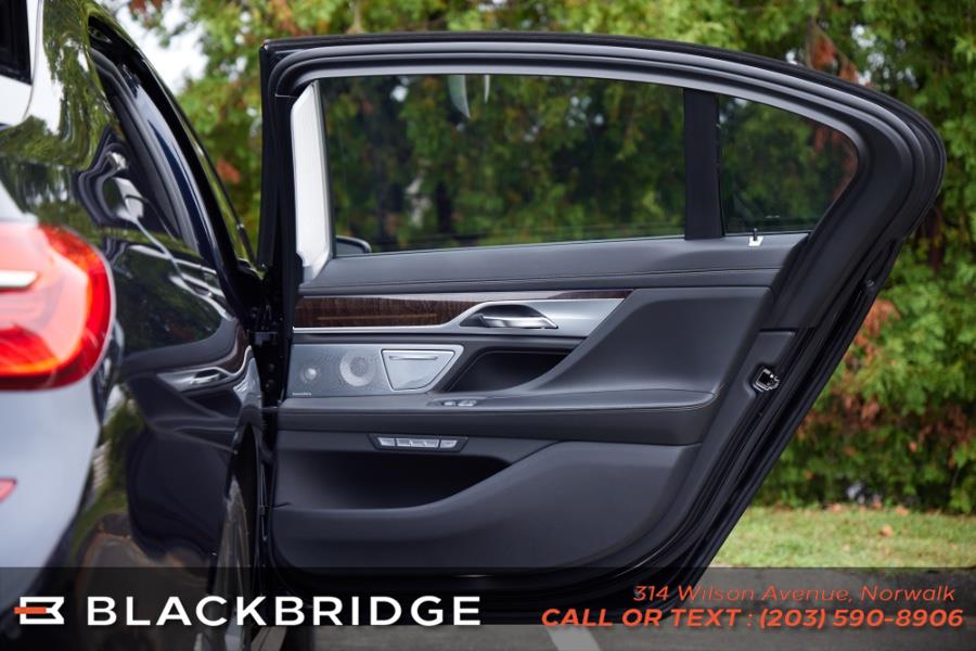 Used BMW 7 Series M760i xDrive Sedan 2018 | Black Bridge Motors, LLC. Norwalk, Connecticut Used BMW 7 Series M760i xDrive Sedan 2018 | Black Bridge Motors, LLC. Norwalk, Connecticut