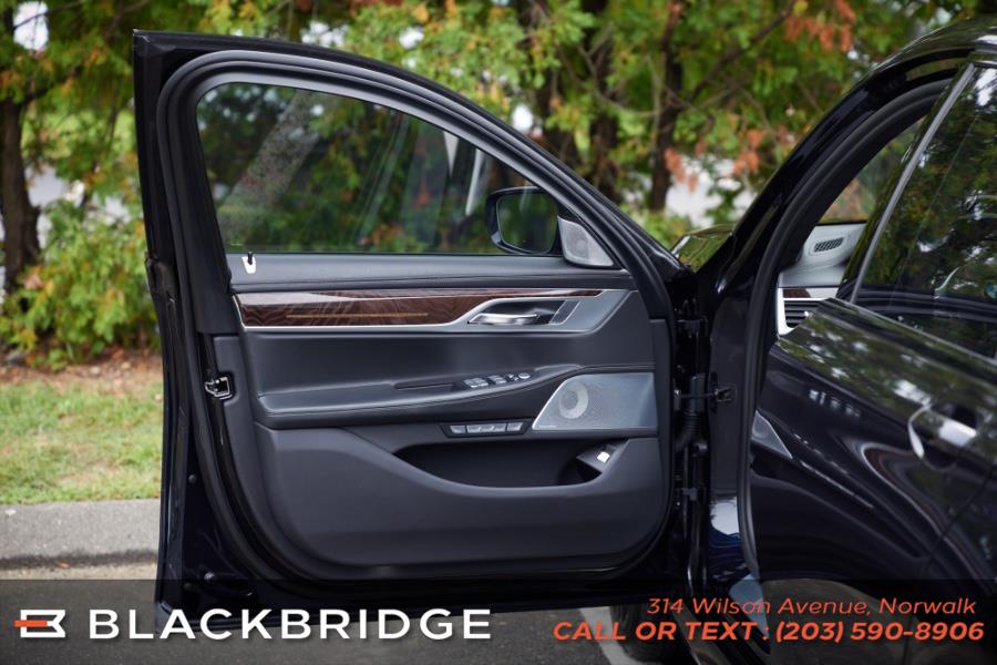 Used BMW 7 Series M760i xDrive Sedan 2018 | Black Bridge Motors, LLC. Norwalk, Connecticut Used BMW 7 Series M760i xDrive Sedan 2018 | Black Bridge Motors, LLC. Norwalk, Connecticut