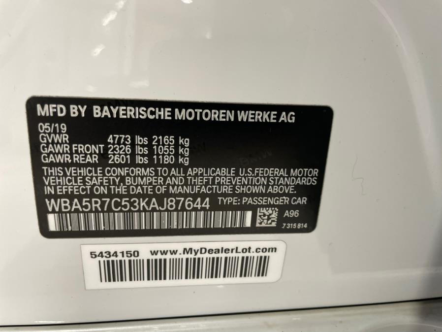 2019 BMW 3 Series 330i xDrive Sedan, available for sale in Hollis, New York | Jamaica 26 Motors. Hollis, New York