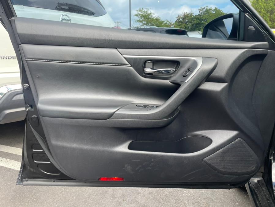 2017 Nissan Altima SL. CLEAN CARFAX!, available for sale in Elmont, New York | Sunrise of Elmont. Elmont, New York 2017 Nissan Altima SL. CLEAN CARFAX!, available for sale in Elmont, New York | Sunrise of Elmont. Elmont, New York