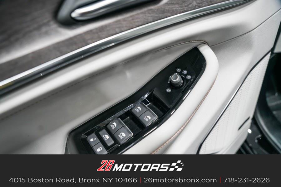Used Jeep Grand Cherokee Overland 4x4 2022 | 26 Motors Bronx. Bronx, New York Used Jeep Grand Cherokee Overland 4x4 2022 | 26 Motors Bronx. Bronx, New York