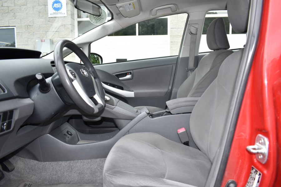 Used Toyota Prius 5dr HB II 2011 | Highline Car Connection. Waterbury, Connecticut Used Toyota Prius 5dr HB II 2011 | Highline Car Connection. Waterbury, Connecticut