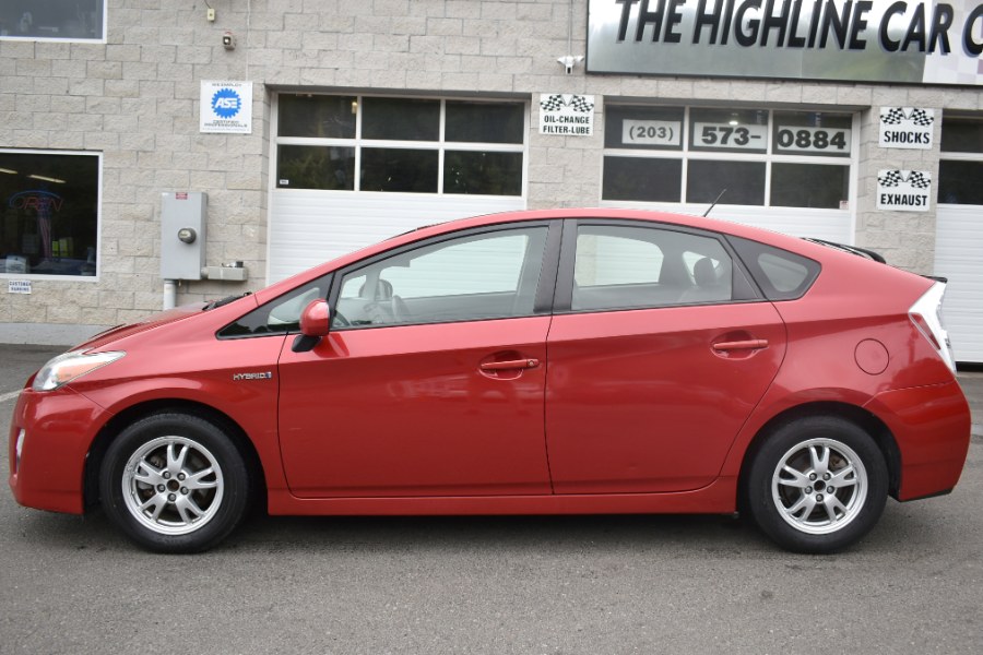 Used Toyota Prius 5dr HB II 2011 | Highline Car Connection. Waterbury, Connecticut Used Toyota Prius 5dr HB II 2011 | Highline Car Connection. Waterbury, Connecticut