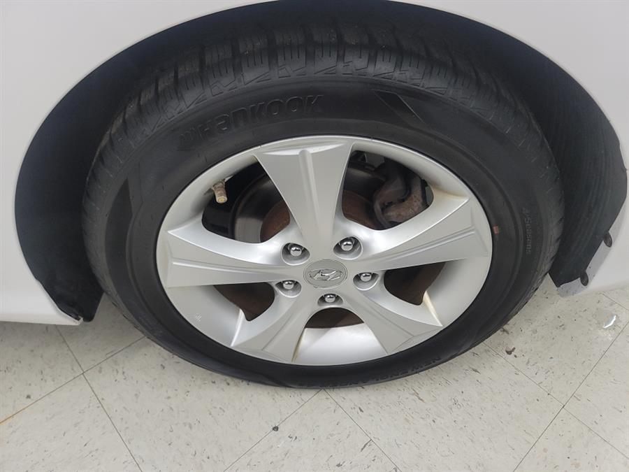 Used Hyundai Elantra Coupe 2dr Auto GS 2013 | Auto Fair Inc.. West Haven, Connecticut Used Hyundai Elantra Coupe 2dr Auto GS 2013 | Auto Fair Inc.. West Haven, Connecticut