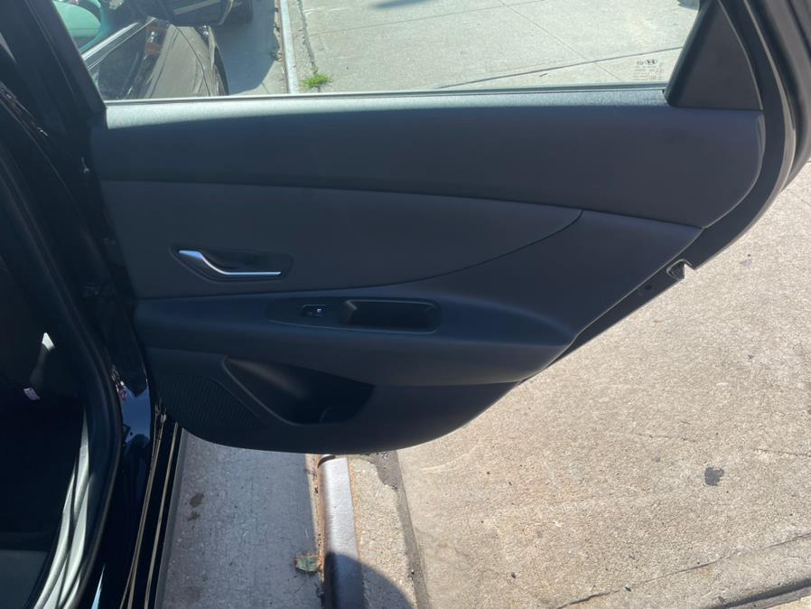 2022 Hyundai Elantra SEL, available for sale in Jamaica, New York | Sylhet Motors Inc.. Jamaica, New York 2022 Hyundai Elantra SEL, available for sale in Jamaica, New York | Sylhet Motors Inc.. Jamaica, New York