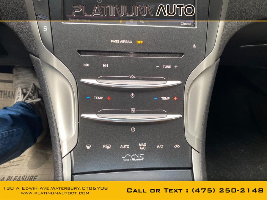 2014 Lincoln MKZ 4dr Sdn FWD, available for sale in Waterbury, Connecticut | Platinum Auto Care. Waterbury, Connecticut 2014 Lincoln MKZ 4dr Sdn FWD, available for sale in Waterbury, Connecticut | Platinum Auto Care. Waterbury, Connecticut
