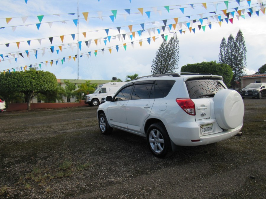 2006 Toyota RAV4 4dr Limited 4-cyl 4WD, available for sale in San Francisco de Macoris Rd, Dominican Republic | Hilario Auto Import. San Francisco de Macoris Rd, Dominican Republic 2006 Toyota RAV4 4dr Limited 4-cyl 4WD, available for sale in San Francisco de Macoris Rd, Dominican Republic | Hilario Auto Import. San Francisco de Macoris Rd, Dominican Republic