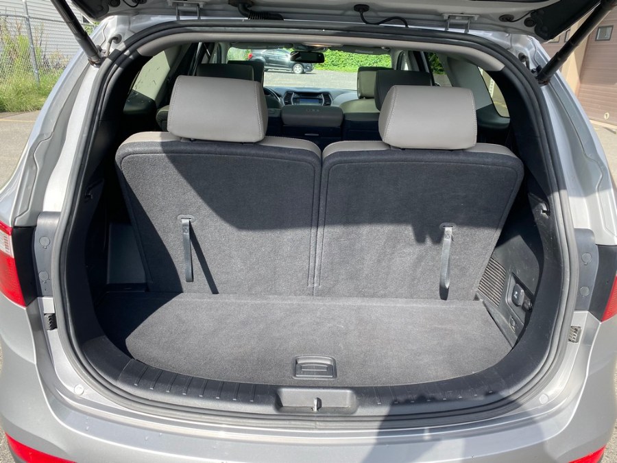 Used Hyundai Santa Fe AWD 4dr GLS 2014 | Union Street Auto Sales. West Springfield, Massachusetts Used Hyundai Santa Fe AWD 4dr GLS 2014 | Union Street Auto Sales. West Springfield, Massachusetts